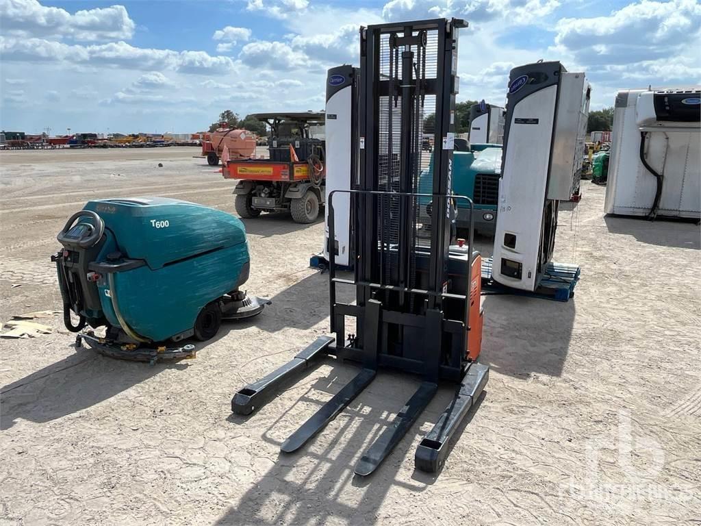 Doosan BWS17S-7 Električni viličari