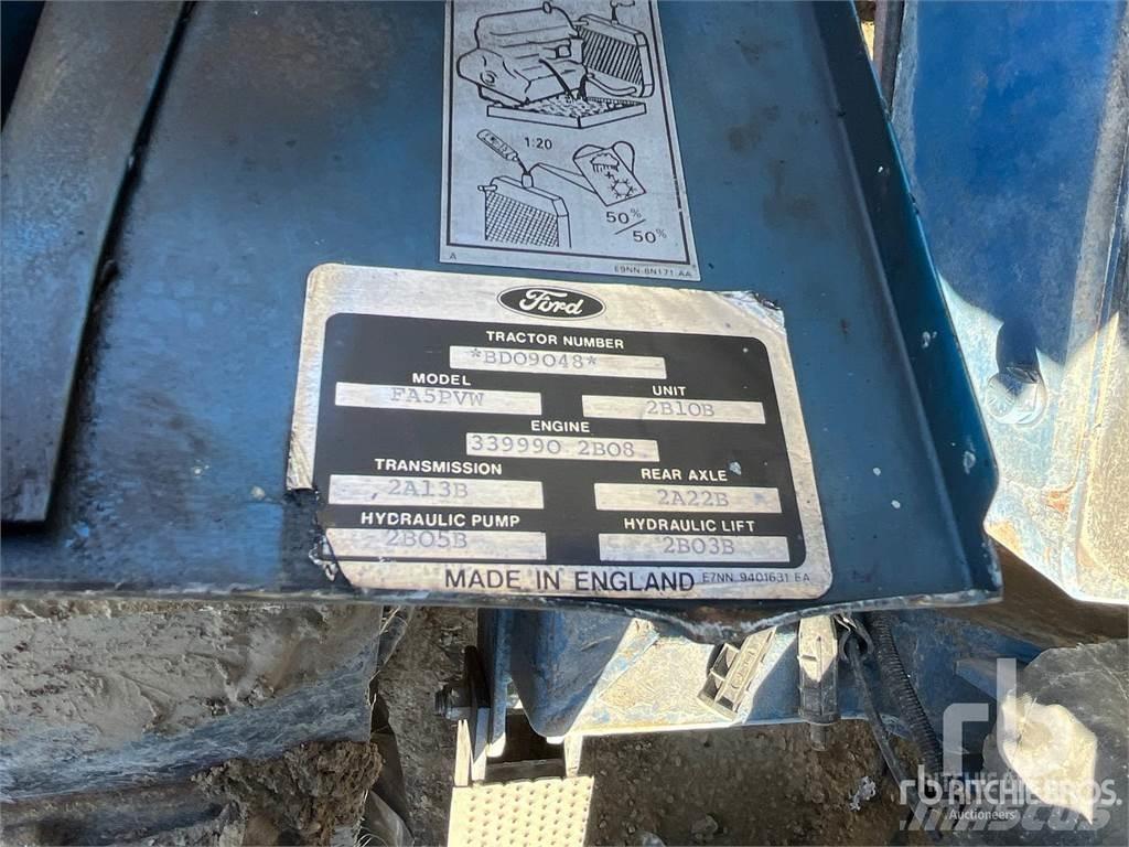 Ford 7740 Slagači cijevi