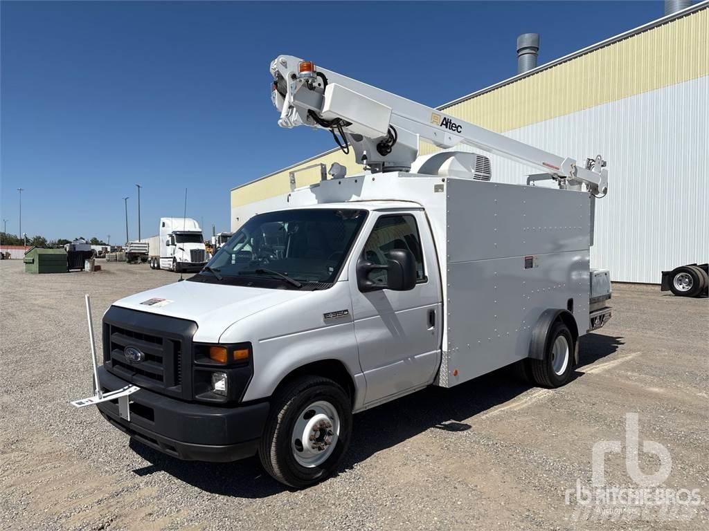 Ford E-350 Vučne prikolice se podiznom košarom