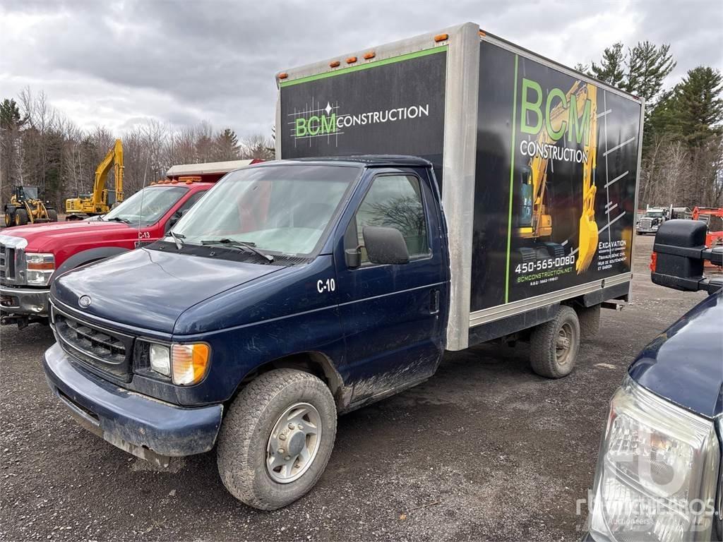 Ford E-350 Komunalna vozila