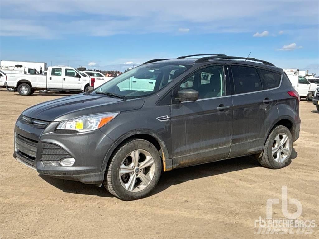 Ford ESCAPE Kiperi