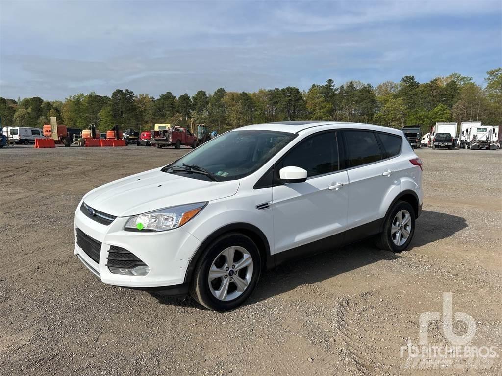Ford ESCAPE Kiperi