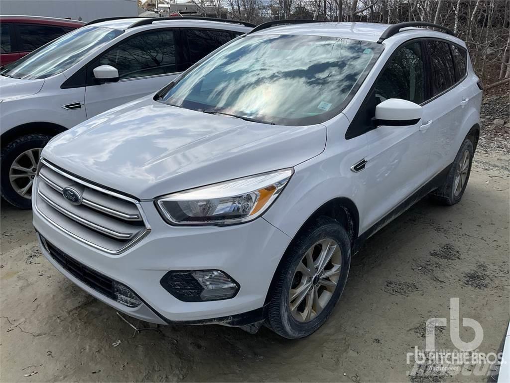 Ford ESCAPE Kiperi