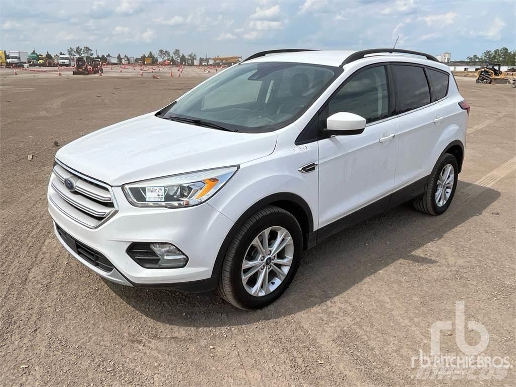 Ford ESCAPE Kiperi