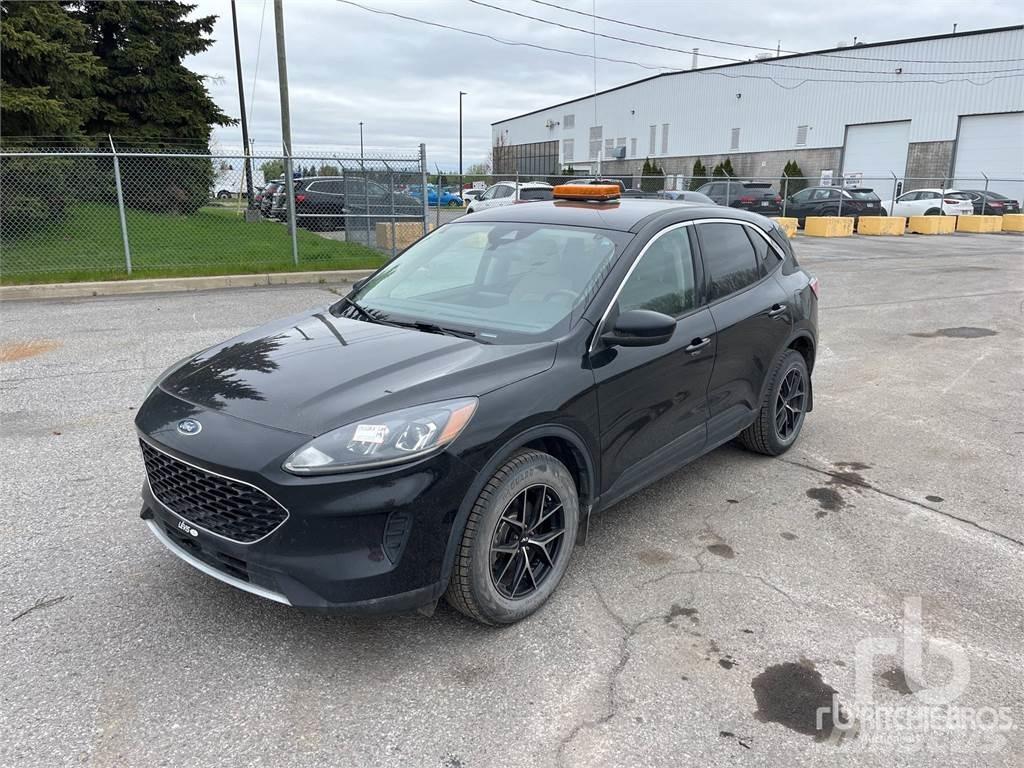 Ford ESCAPE Kiperi