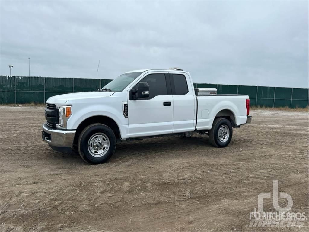 Ford F-250 Kiperi