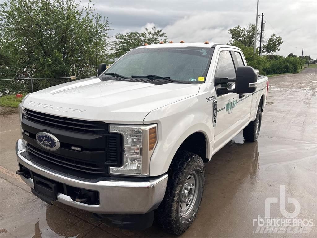 Ford F-250 Kiperi