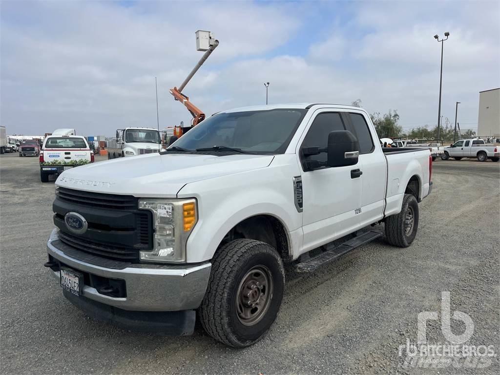 Ford F-250 Kiperi