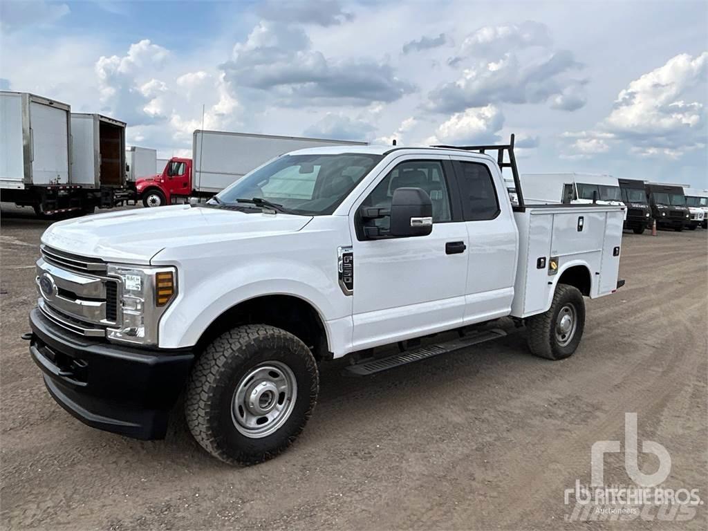 Ford F-250 Komunalna vozila