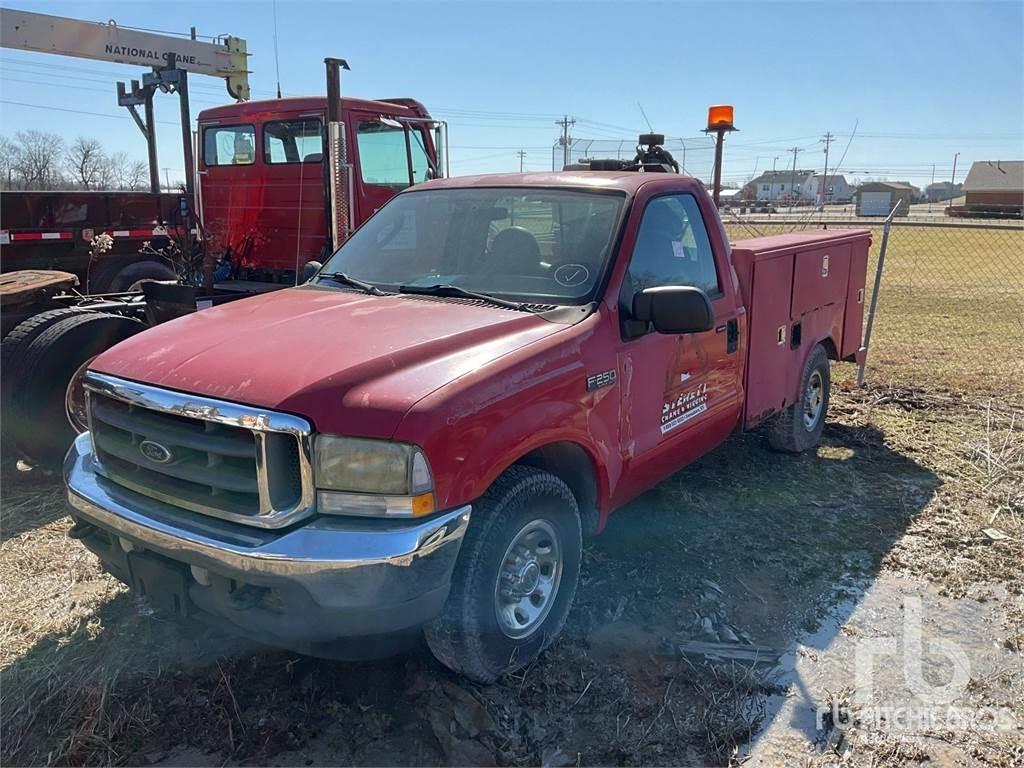 Ford F-250 Komunalna vozila