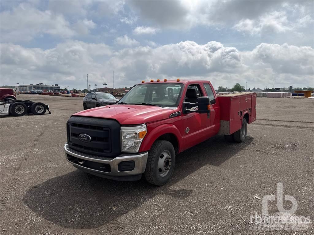 Ford F-350 Komunalna vozila