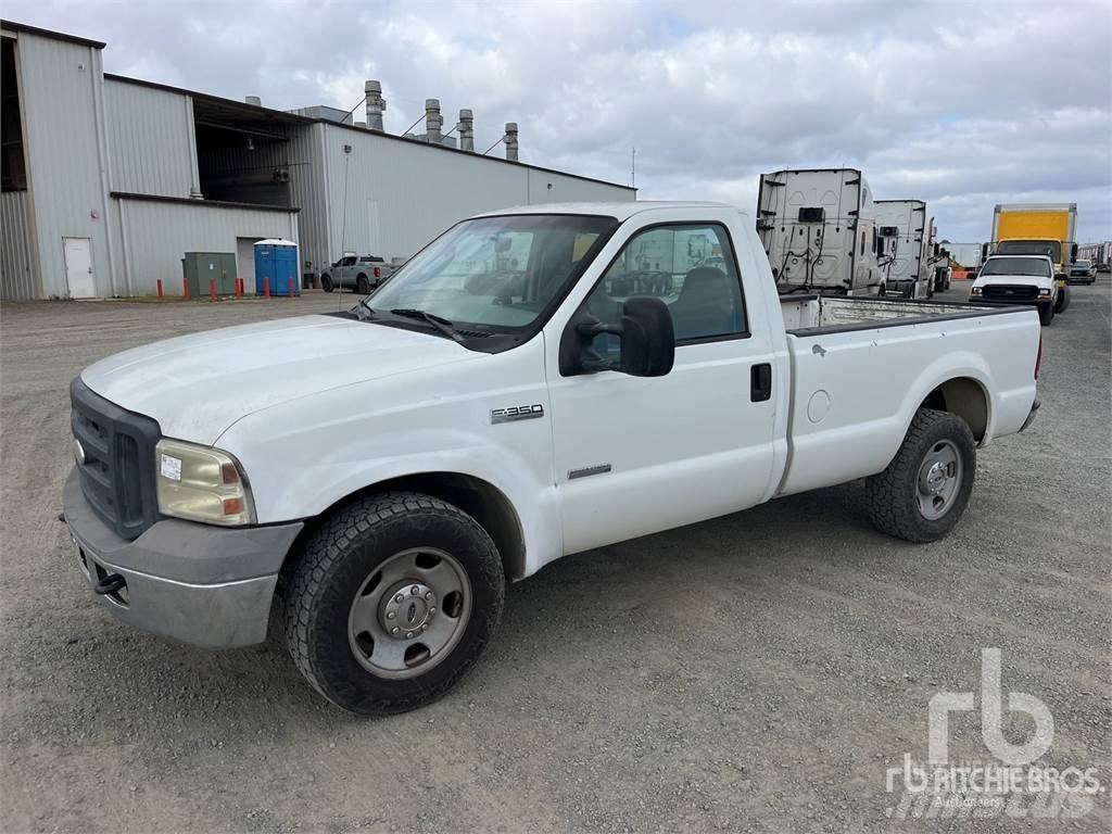 Ford F-350 Kiperi