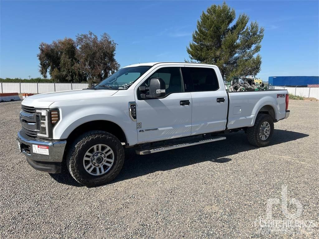 Ford F-350 Kiperi