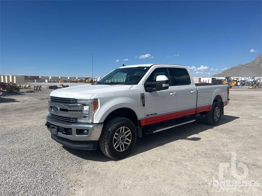 Ford F-350 Kiperi