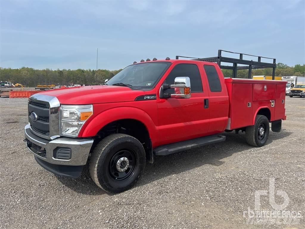 Ford F-350 Komunalna vozila