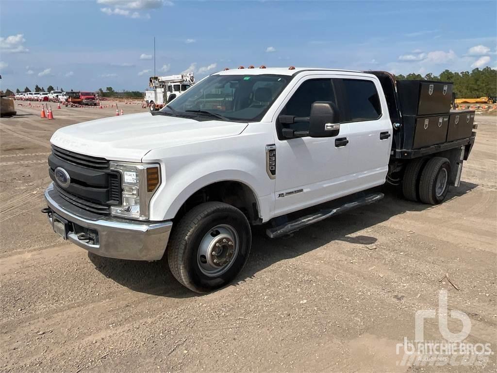 Ford F-350 Kamioni sa otvorenim sandukom