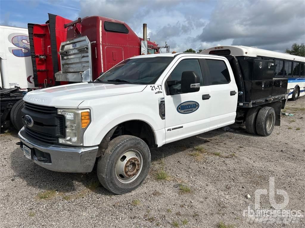 Ford F-350 Kamioni sa otvorenim sandukom