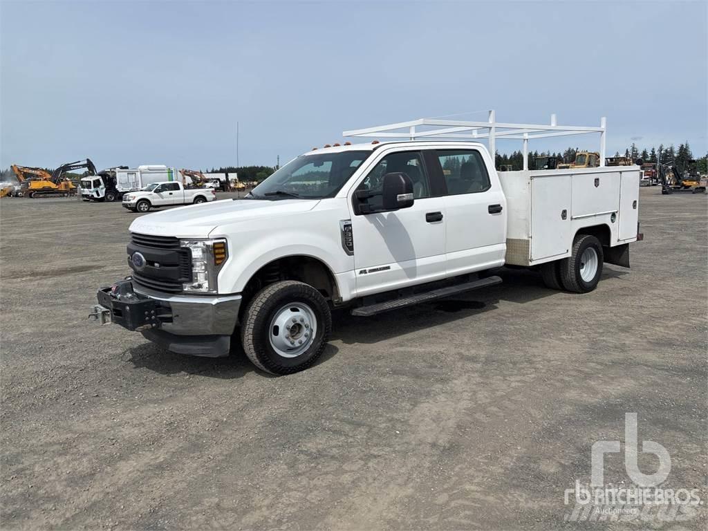 Ford F-350 Komunalna vozila