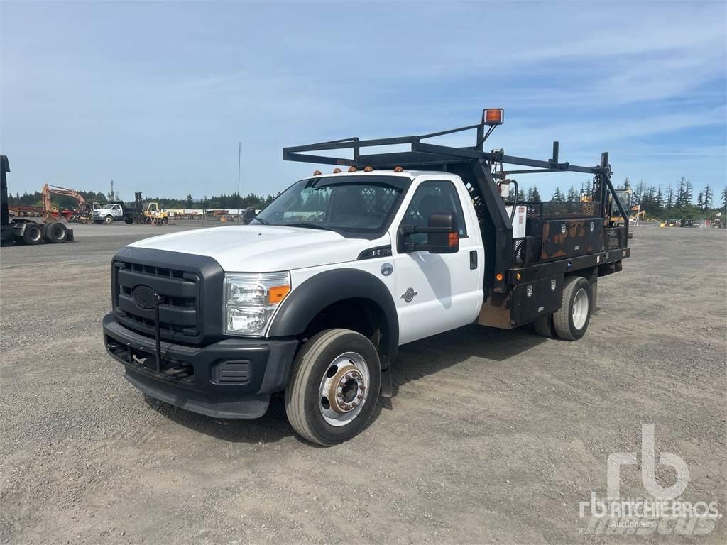 Ford F-550 Kamioni sa otvorenim sandukom