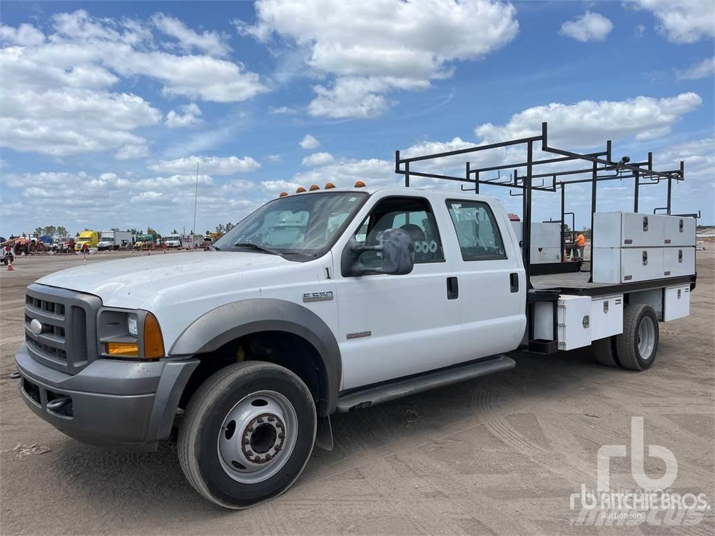 Ford F-550 Kiperi