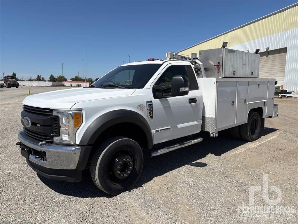 Ford F-550 Komunalna vozila