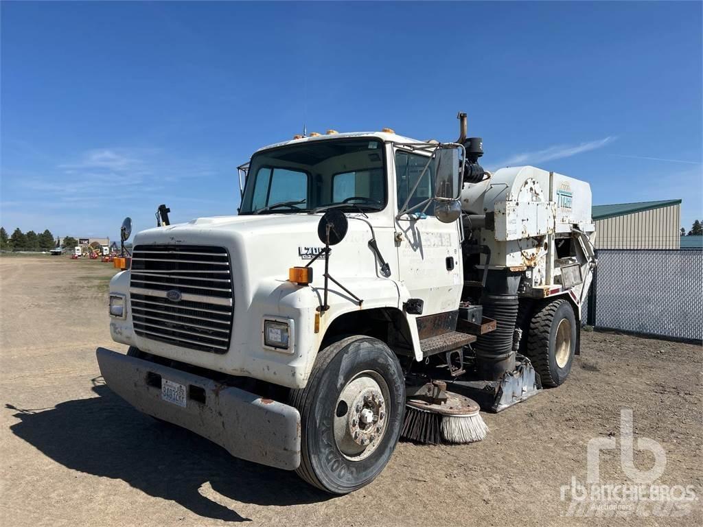 Ford L7000 Kamioni za čišćenje ulica