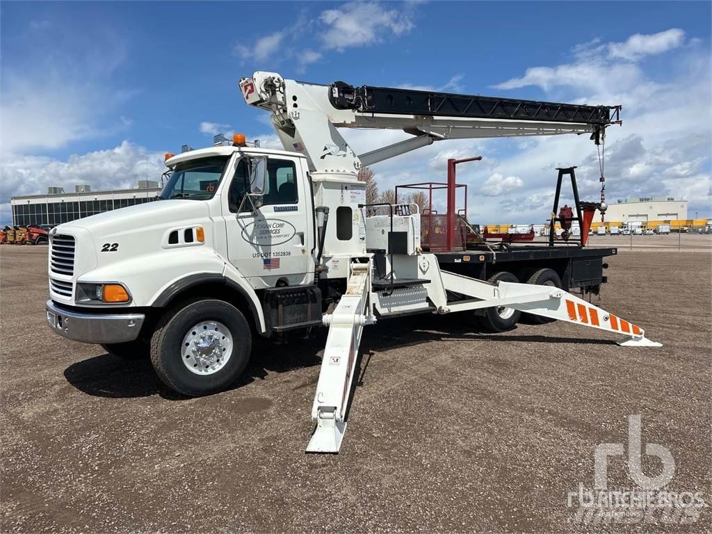 Ford LT9000 Kamioni sa kranom