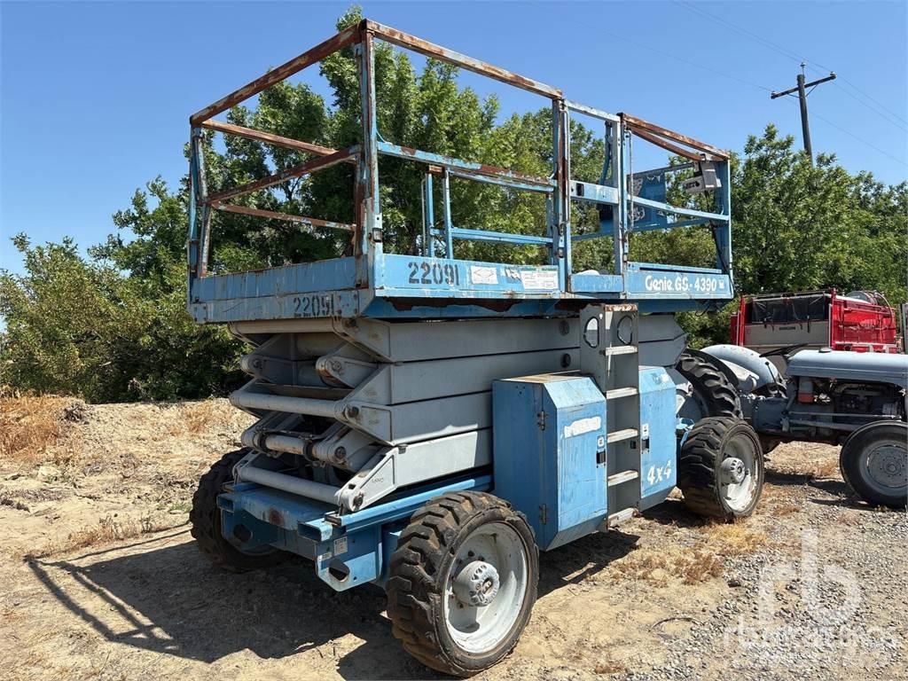 Genie GS-4390 Škaraste platforme