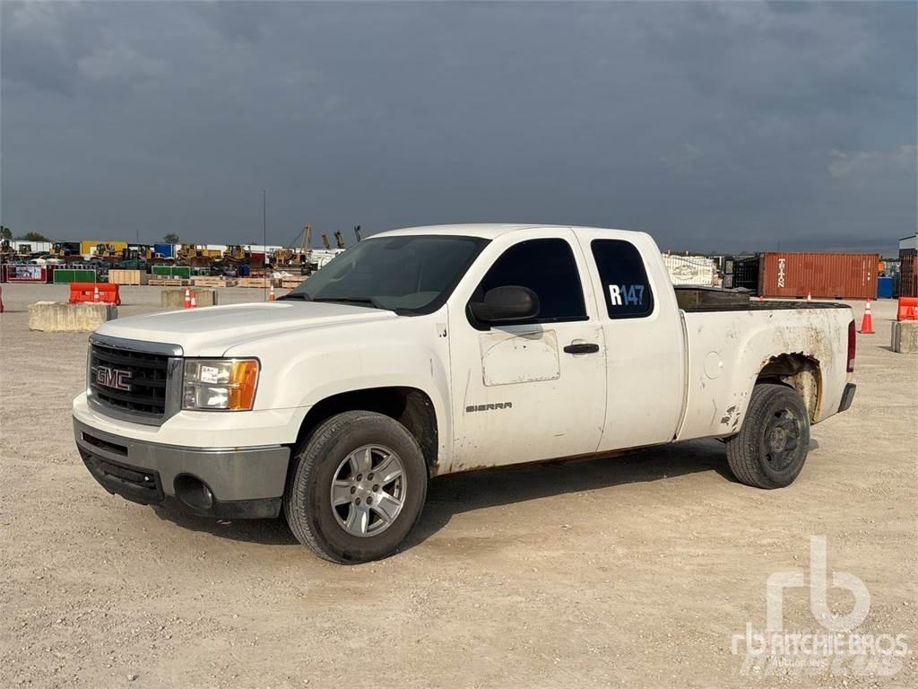 GMC SIERRA 1500 Kiperi