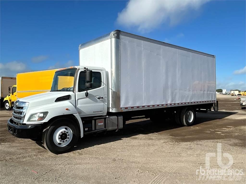 Hino 268 Dostavna vozila / kombiji
