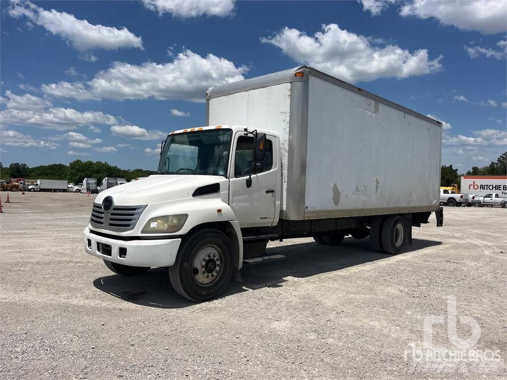 Hino 268 Dostavna vozila / kombiji