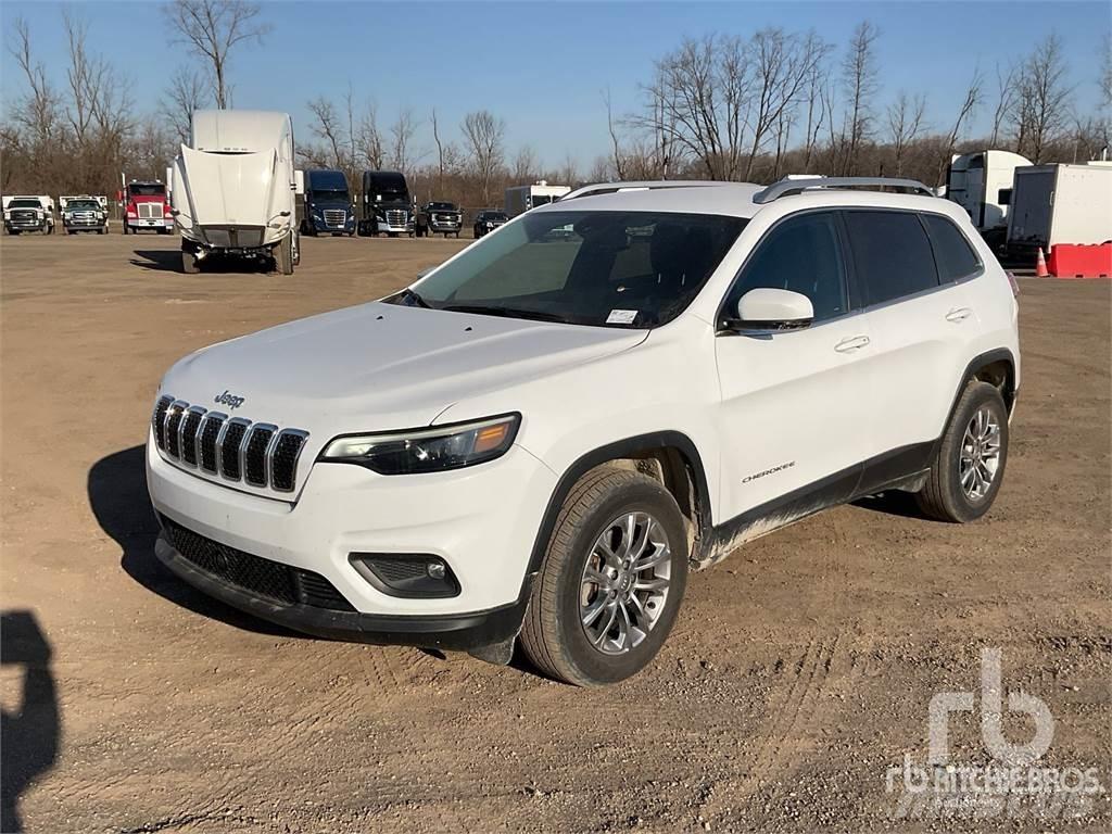 Jeep CHEROKEE Kiperi
