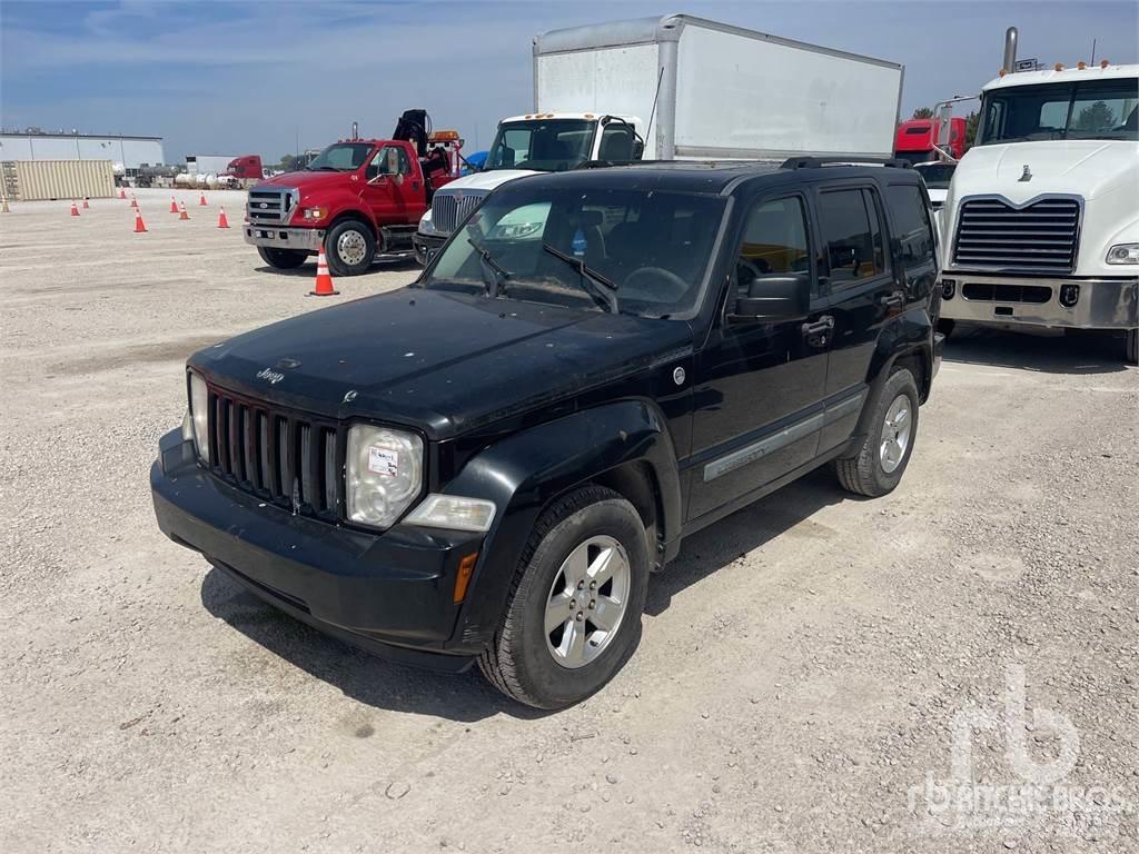 Jeep LIBERTY Kiperi