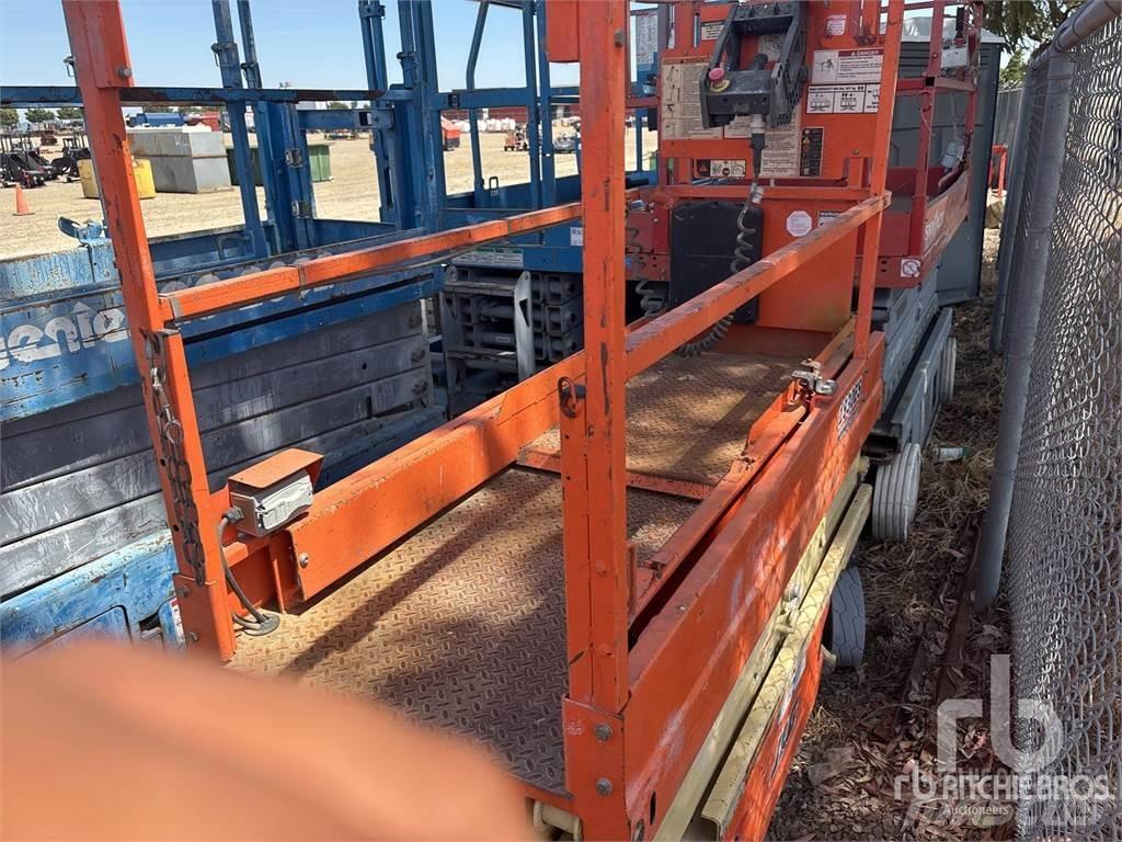 JLG 1930 ES Škaraste platforme
