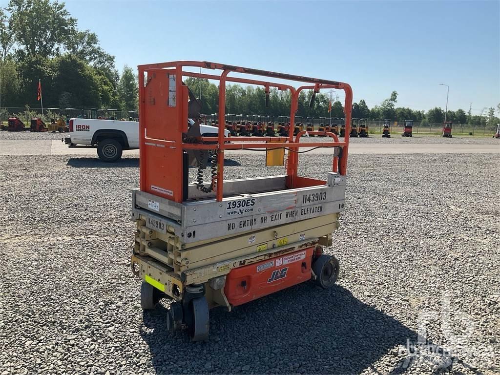 JLG 1930ES Škaraste platforme