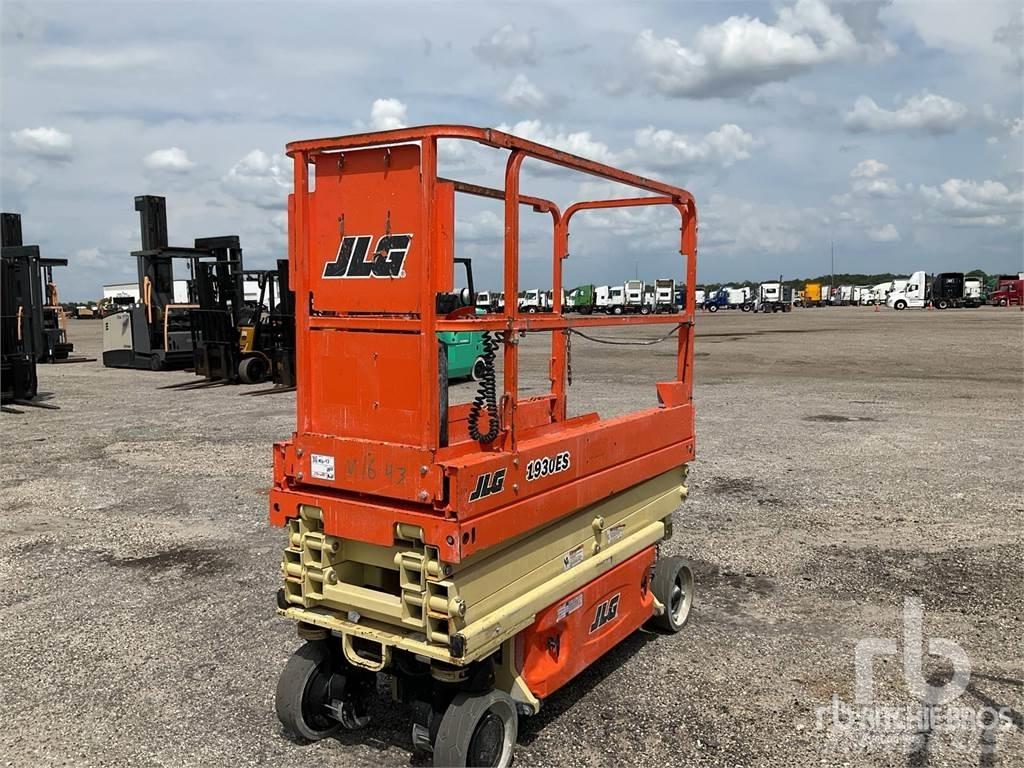 JLG 1930ES Škaraste platforme