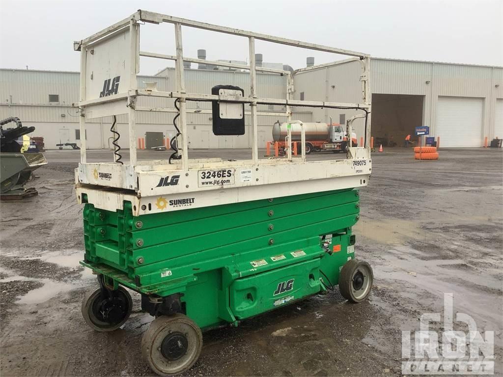 JLG 3246ES Škaraste platforme