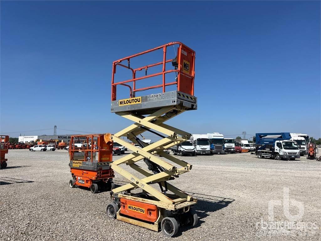 JLG 930ES Škaraste platforme