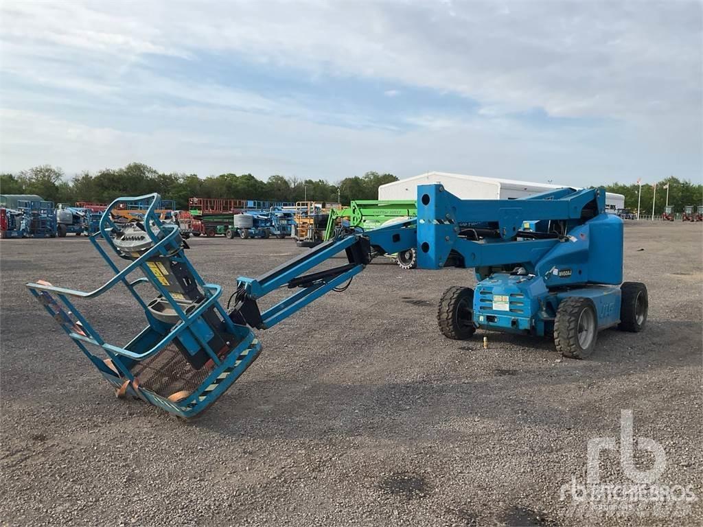 JLG M450AJ Zglobne podizne platforme