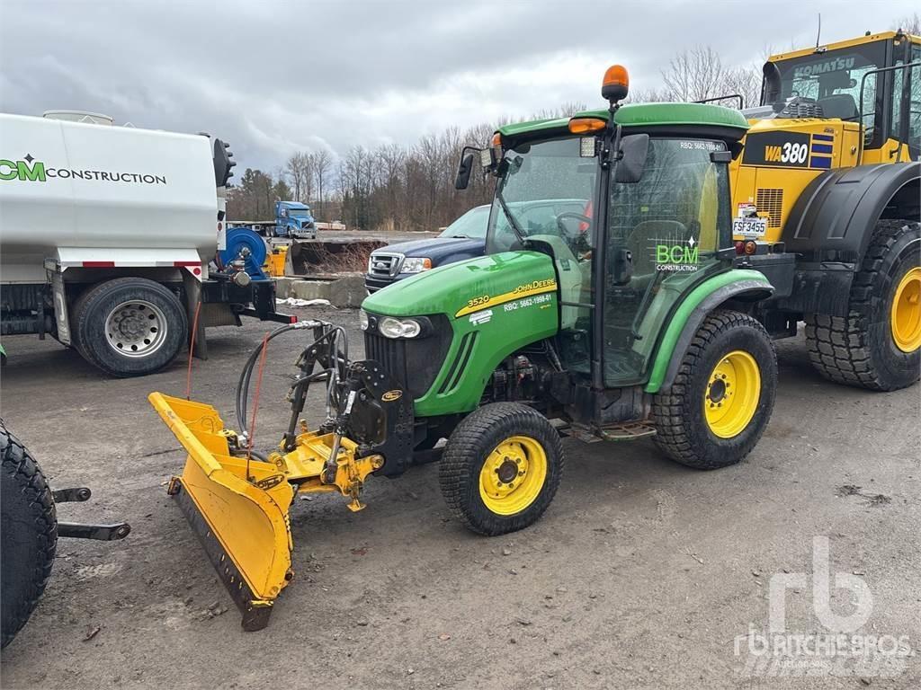 John Deere 3520 Kompaktni (mali) traktori