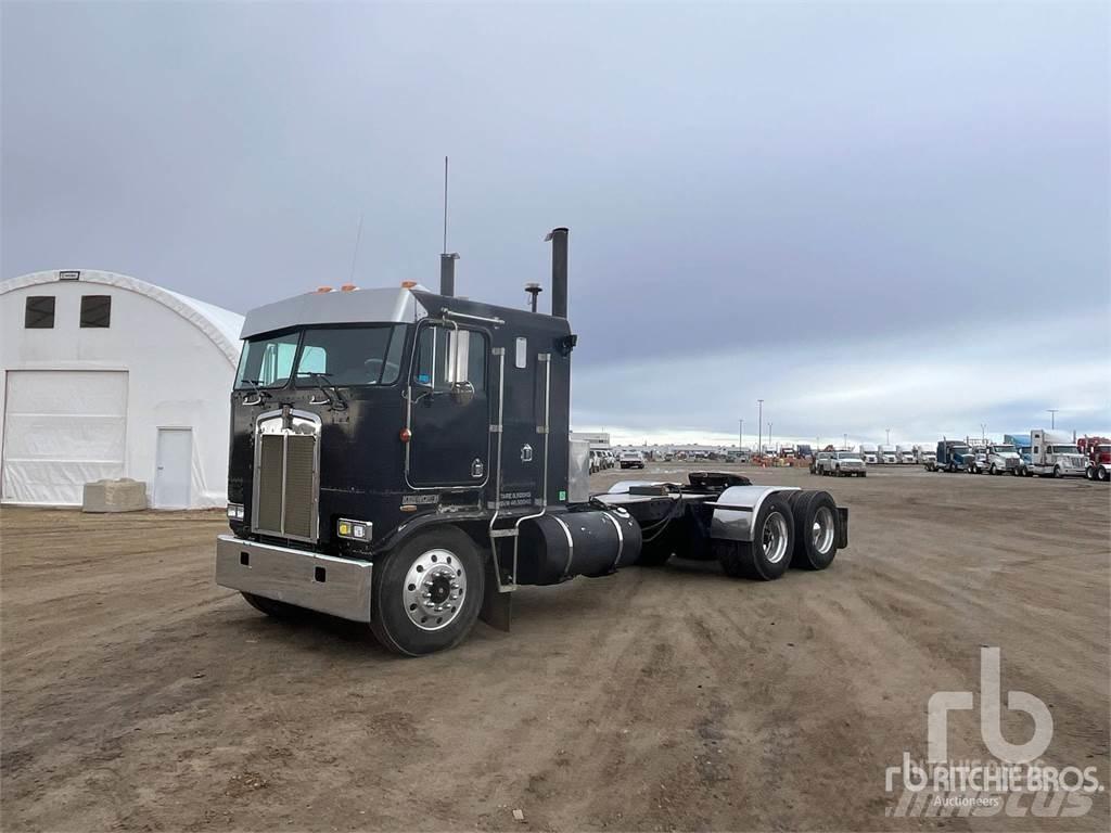 Kenworth K100 Traktorske jedinice