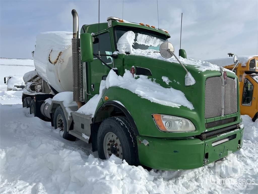 Kenworth T440 Kamioni mikseri za beton