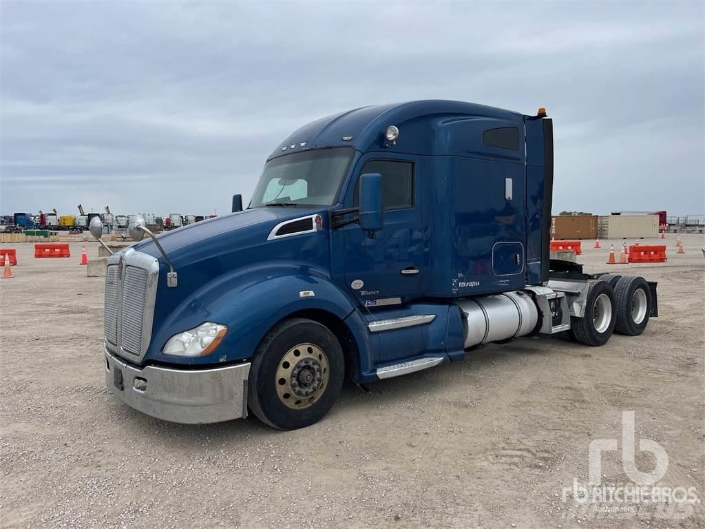 Kenworth T680 Traktorske jedinice