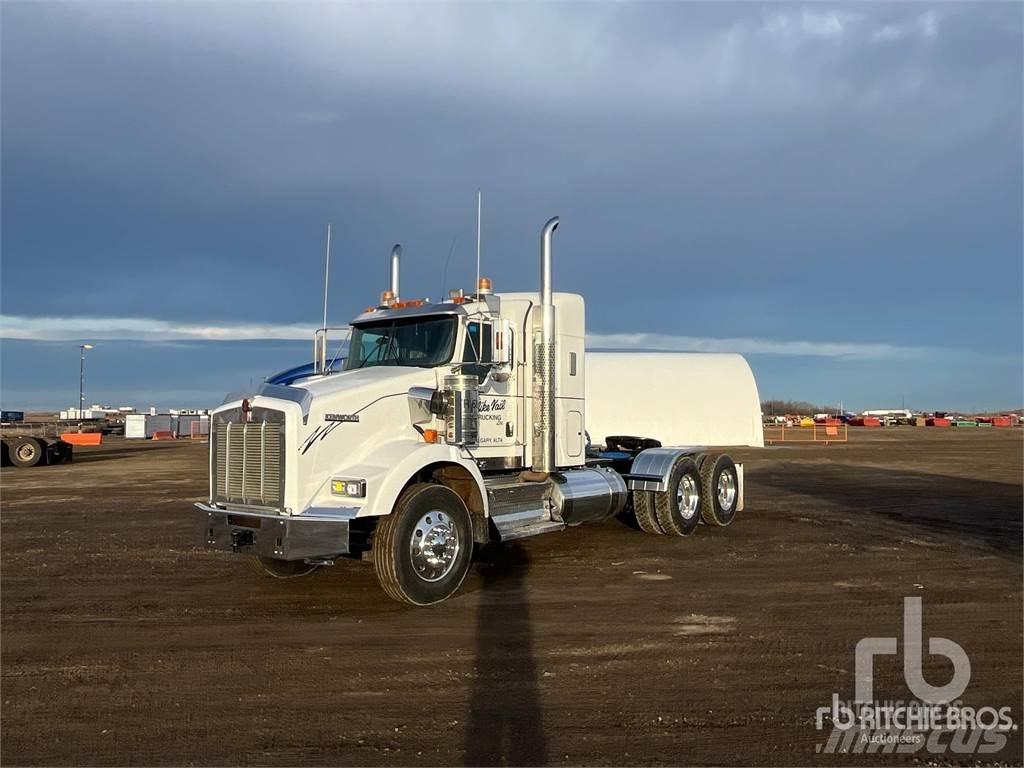 Kenworth T800 Traktorske jedinice