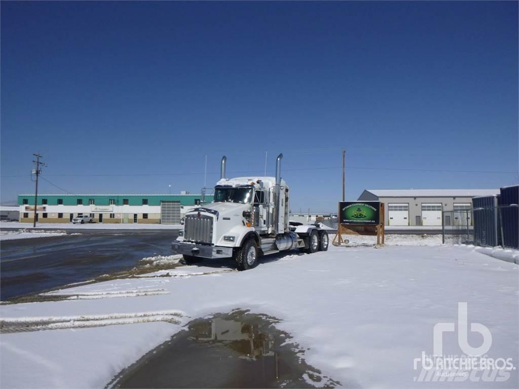 Kenworth T800 Traktorske jedinice