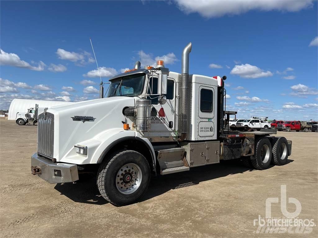 Kenworth T800 Kamioni s ravnim pločom / vitlom