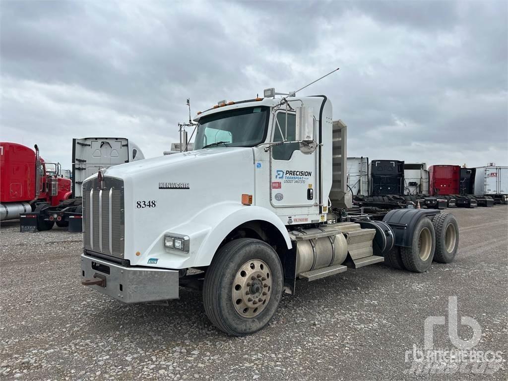 Kenworth T800 Traktorske jedinice