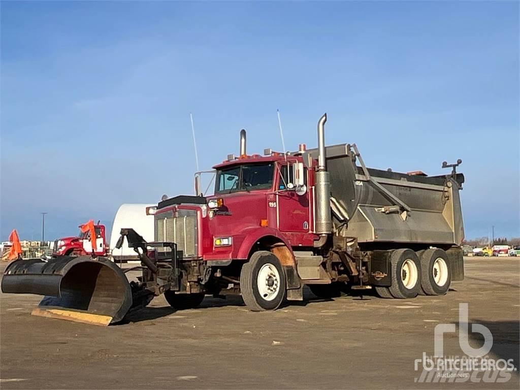 Kenworth T800 Sniježne daske i  plugovi
