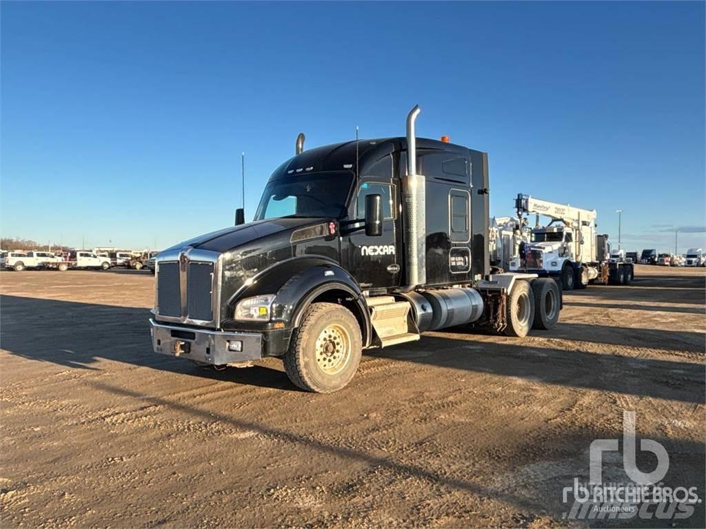 Kenworth T880 Traktorske jedinice