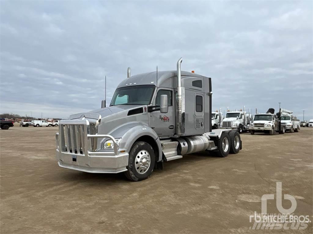 Kenworth T880 Traktorske jedinice